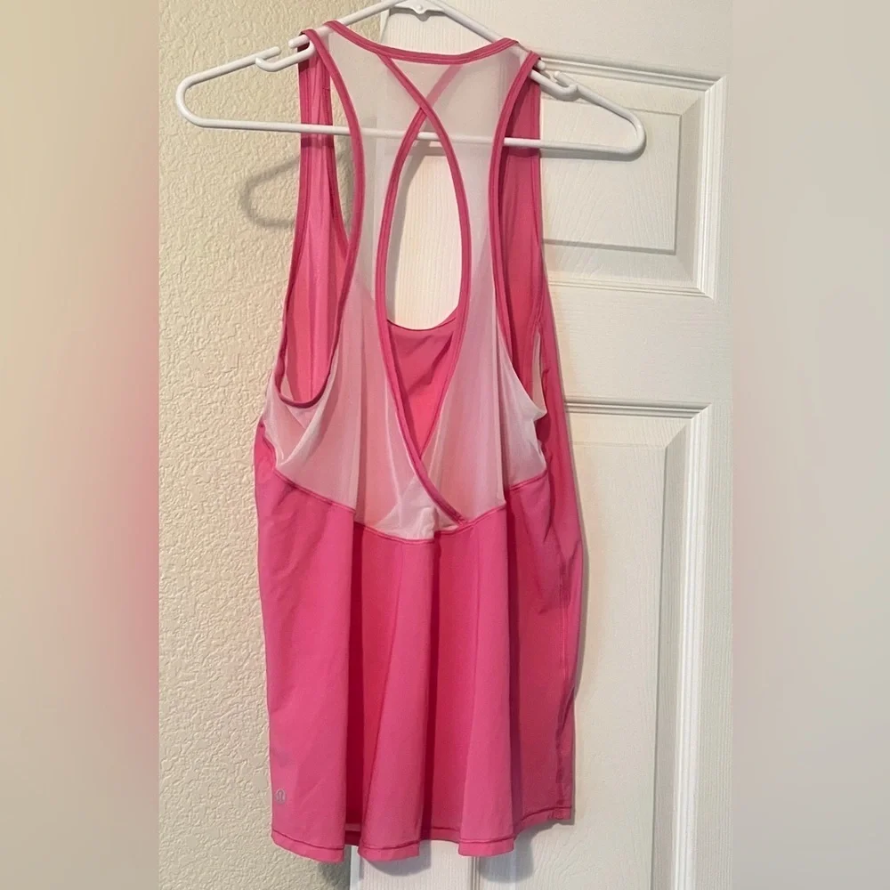Lululemon lightweight tank